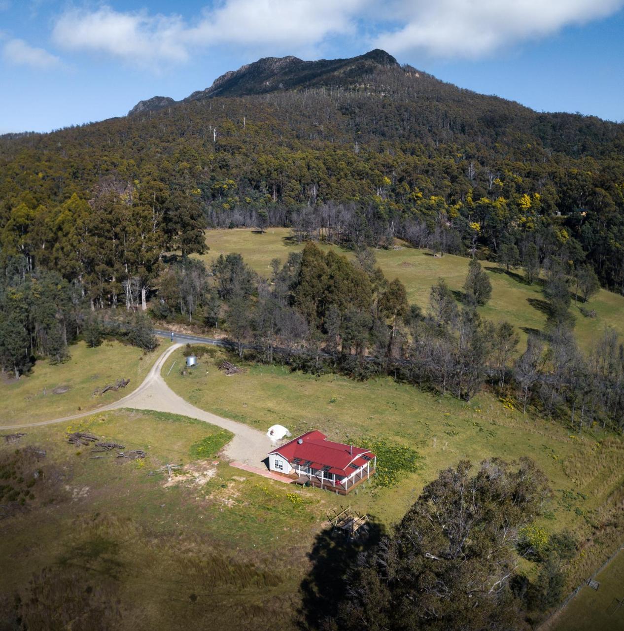 Mountain Blue Guest House Deloraine Eksteriør bilde
